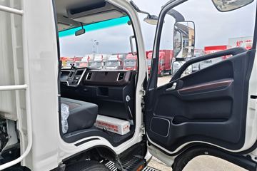 ����˧��ES6 ���Ŵ��綯��դʽ�Ῠ ����ʱ��140kWhͼƬ