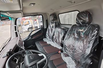 ����˧��ES6 ���Ŵ��綯��դʽ�Ῠ ����ʱ��140kWhͼƬ