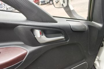 ����˧��ES6 ���Ŵ��綯��դʽ�Ῠ ����ʱ��140kWhͼƬ
