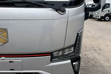 ���桤��X7 ���� ��ɲ 4.18�׵��Ŵ��綯��ʽ�Ῠ ����200.3kWhͼƬ
