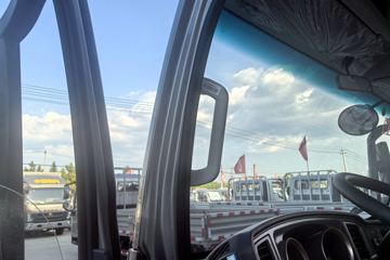 ����HOWO�Ῠ���� 2.5L���� 160���� ��ʿ��6�� 4.15�׵��������ῨͼƬ