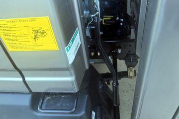 ����HOWO�Ῠ���� 2.5L���� 160���� ��ʿ��6�� 4.15�׵��������ῨͼƬ