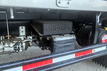 ����HOWO�Ῠ���� 2.5L���� 160���� ��ʿ��6�� 4.15�׵��������ῨͼƬ