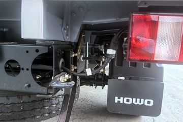 ����HOWO�Ῠ���� 2.5L���� 160���� ��ʿ��6�� 4.15�׵��������ῨͼƬ