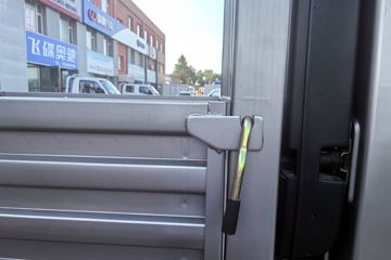 ����HOWO�Ῠ���� 2.5L���� 160���� ��ʿ��6�� 4.15�׵��������ῨͼƬ
