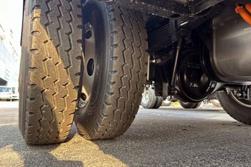 Զ������T9M �ǻ۰� 4X2 4.08�׵��ż״����ʽ���̻�϶�����س� ��о15.35kWhͼƬ