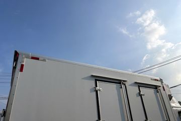 Զ������T9M �ǻ۰� 4X2 4.08�׵��ż״����ʽ���̻�϶�����س� ��о15.35kWhͼƬ