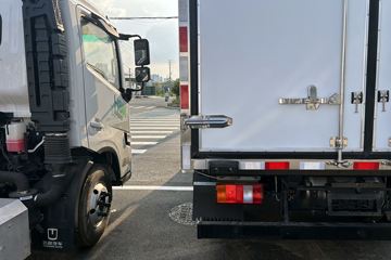 Զ������T9M �ǻ۰� 4X2 4.08�׵��ż״����ʽ���̻�϶�����س� ��о15.35kWhͼƬ