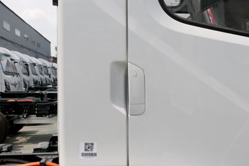 ������弫��궥 4.2�׵��Ŵ��綯��դʽ�Ῠ ����ʱ��165.15kWhͼƬ
