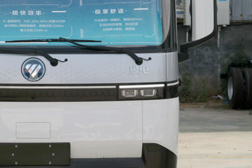 ������弫��궥 4.2�׵��Ŵ��綯��դʽ�Ῠ ����ʱ��165.15kWhͼƬ