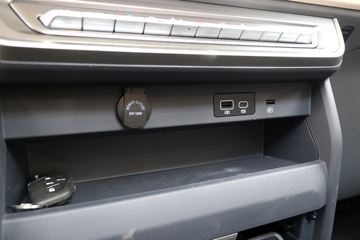 ������弫��궥 4.2�׵��Ŵ��綯��դʽ�Ῠ ����ʱ��165.15kWhͼƬ
