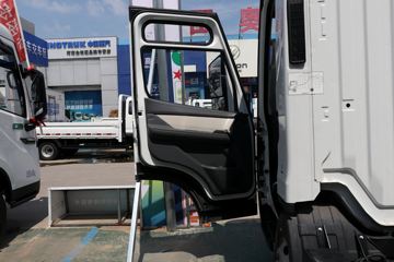 ������弫��궥 4.2�׵��Ŵ��綯��դʽ�Ῠ ����ʱ��165.15kWhͼƬ