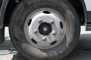 ������弫��궥 4.2�׵��Ŵ��綯��դʽ�Ῠ ����ʱ��165.15kWhͼƬ