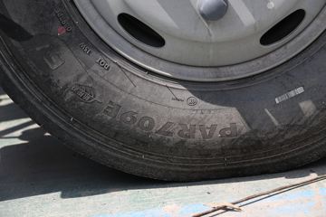 ������弫��궥 4.2�׵��Ŵ��綯��դʽ�Ῠ ����ʱ��165.15kWhͼƬ