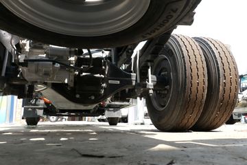 ������弫��궥 4.2�׵��Ŵ��綯��դʽ�Ῠ ����ʱ��165.15kWhͼƬ