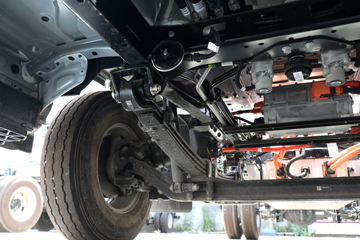 ������弫��궥 4.2�׵��Ŵ��綯��դʽ�Ῠ ����ʱ��165.15kWhͼƬ