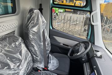 ����ŷ����Z 4.2�׵��Ŵ��綯��դʽ�Ῠ ����ʱ��140.41kWhͼƬ