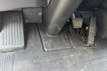 ����ŷ����Z 4.2�׵��Ŵ��綯��դʽ�Ῠ ����ʱ��140.41kWhͼƬ