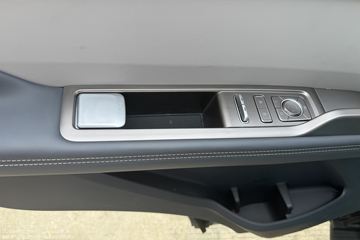 ����ŷ����Z 4.2�׵��Ŵ��綯��դʽ�Ῠ ����ʱ��140.41kWhͼƬ