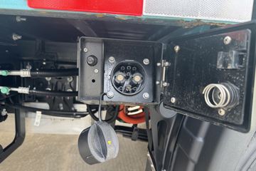 ����ŷ����Z 4.2�׵��Ŵ��綯��դʽ�Ῠ ����ʱ��140.41kWhͼƬ