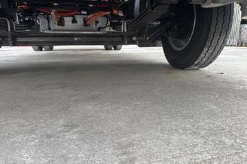 ����ŷ����Z 4.2�׵��Ŵ��綯��դʽ�Ῠ ����ʱ��140.41kWhͼƬ