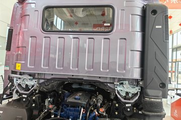 ����HOWO ͳ˧PRO X8 2.5L���� 185���� ��ʿ��12�� ��ɲ 5.15�׵�����ʽ�ῨͼƬ
