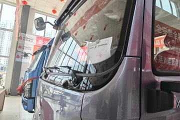 ����HOWO ͳ˧PRO X8 2.5L���� 185���� ��ʿ��12�� ��ɲ 5.15�׵�����ʽ�ῨͼƬ