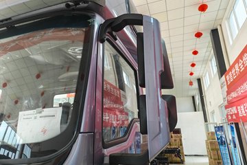 ����HOWO ͳ˧PRO X8 2.5L���� 185���� ��ʿ��12�� ��ɲ 5.15�׵�����ʽ�ῨͼƬ