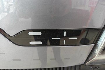 ����HOWO ͳ˧PRO X8 2.5L���� 185���� ��ʿ��12�� ��ɲ 5.15�׵�����ʽ�ῨͼƬ