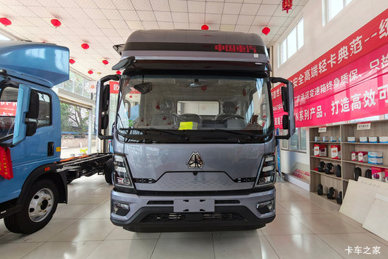 ����HOWO ͳ˧PRO X8 2.5L���� 185���� ��ʿ��12�� ��ɲ 5.15�׵�����ʽ�Ῠ