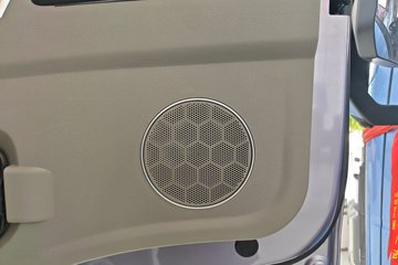 ����HOWO ͳ˧PRO X8 2.5L���� 185���� ��ʿ��12�� ��ɲ 5.15�׵�����ʽ�ῨͼƬ