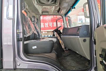 ����HOWO ͳ˧PRO X8 2.5L���� 185���� ��ʿ��12�� ��ɲ 5.15�׵�����ʽ�ῨͼƬ