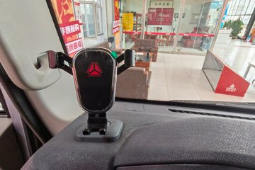 ����HOWO ͳ˧PRO X8 2.5L���� 185���� ��ʿ��12�� ��ɲ 5.15�׵�����ʽ�ῨͼƬ