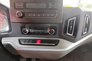 ����HOWO ͳ˧PRO X8 2.5L���� 185���� ��ʿ��12�� ��ɲ 5.15�׵�����ʽ�ῨͼƬ