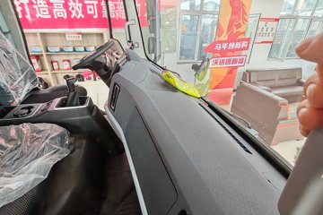 ����HOWO ͳ˧PRO X8 2.5L���� 185���� ��ʿ��12�� ��ɲ 5.15�׵�����ʽ�ῨͼƬ