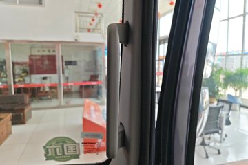 ����HOWO ͳ˧PRO X8 2.5L���� 185���� ��ʿ��12�� ��ɲ 5.15�׵�����ʽ�ῨͼƬ
