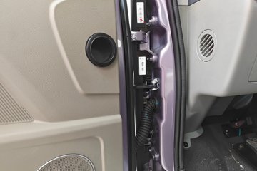 ����HOWO ͳ˧PRO X8 2.5L���� 185���� ��ʿ��12�� ��ɲ 5.15�׵�����ʽ�ῨͼƬ
