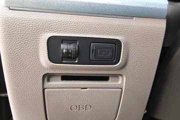 ����HOWO ͳ˧PRO X8 2.5L���� 185���� ��ʿ��12�� ��ɲ 5.15�׵�����ʽ�ῨͼƬ