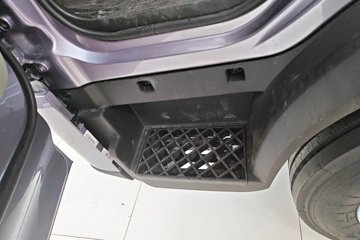 ����HOWO ͳ˧PRO X8 2.5L���� 185���� ��ʿ��12�� ��ɲ 5.15�׵�����ʽ�ῨͼƬ