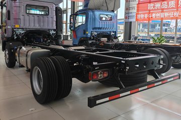 ����HOWO ͳ˧PRO X8 2.5L���� 185���� ��ʿ��12�� ��ɲ 5.15�׵�����ʽ�ῨͼƬ