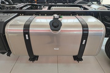 ����HOWO ͳ˧PRO X8 2.5L���� 185���� ��ʿ��12�� ��ɲ 5.15�׵�����ʽ�ῨͼƬ