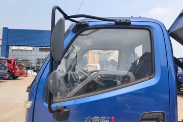 �������� ����1 2.5L���� 131���� 4X2 ������5�� 3.3����ж��ͼƬ