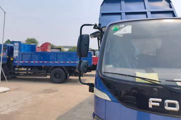 �������� ����1 2.5L���� 131���� 4X2 ������5�� 3.3����ж��ͼƬ