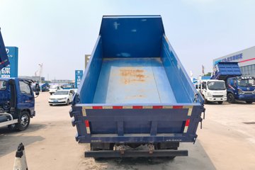 �������� ����1 2.5L���� 131���� 4X2 ������5�� 3.3����ж��ͼƬ