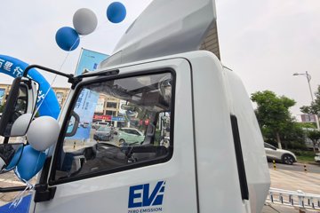 ����Ծ������T1 ��װ�� 4.2�׵��Ŵ��綯��դʽ�Ῠ ����ʱ��120kWhͼƬ