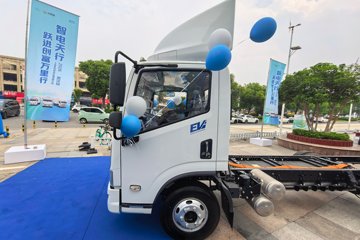 ����Ծ������T1 ��װ�� 4.2�׵��Ŵ��綯��դʽ�Ῠ ����ʱ��120kWhͼƬ