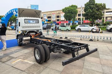 ����Ծ������T1 ��װ�� 4.2�׵��Ŵ��綯��դʽ�Ῠ ����ʱ��120kWhͼƬ