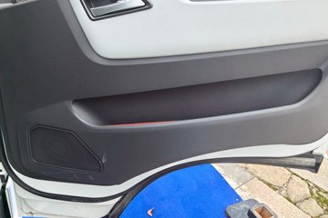 ����Ծ������T1 ��װ�� 4.2�׵��Ŵ��綯��դʽ�Ῠ ����ʱ��120kWhͼƬ