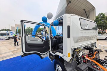 ����Ծ������T1 ��װ�� 4.2�׵��Ŵ��綯��դʽ�Ῠ ����ʱ��120kWhͼƬ