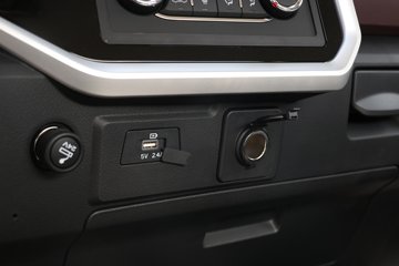 ����˧��ES9 4.18�׵��Ŵ��綯�����Ῠ ����ʱ��140.41kWhͼƬ